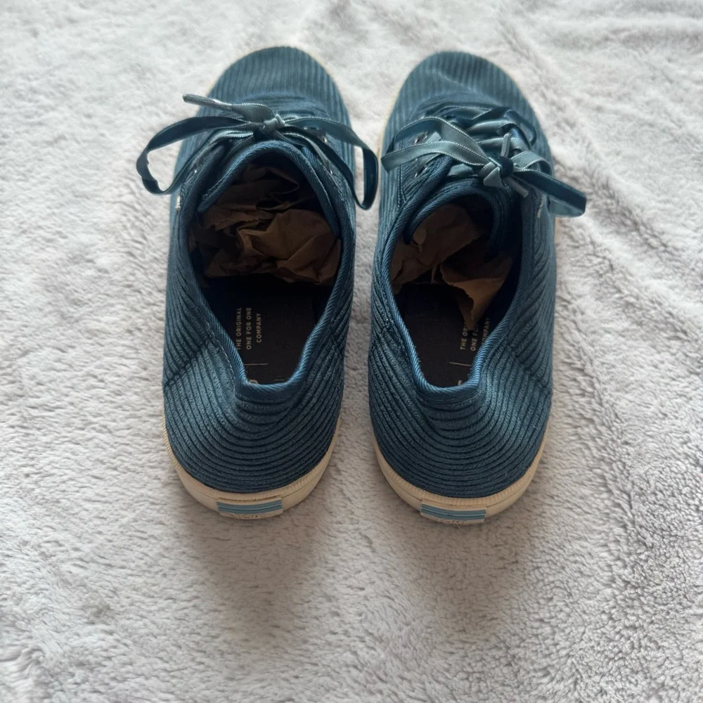 TOMS‎ Women’s 8 Teal Blue Corduroy Lace Up Sneakers Casual Low Top Shoes